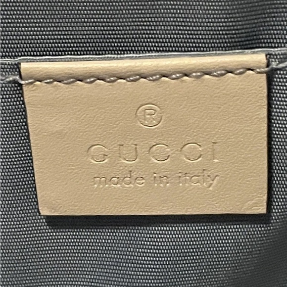 EUC Gucci X Sega Collaboration Star Printed Clutch - Picture 13 of 13